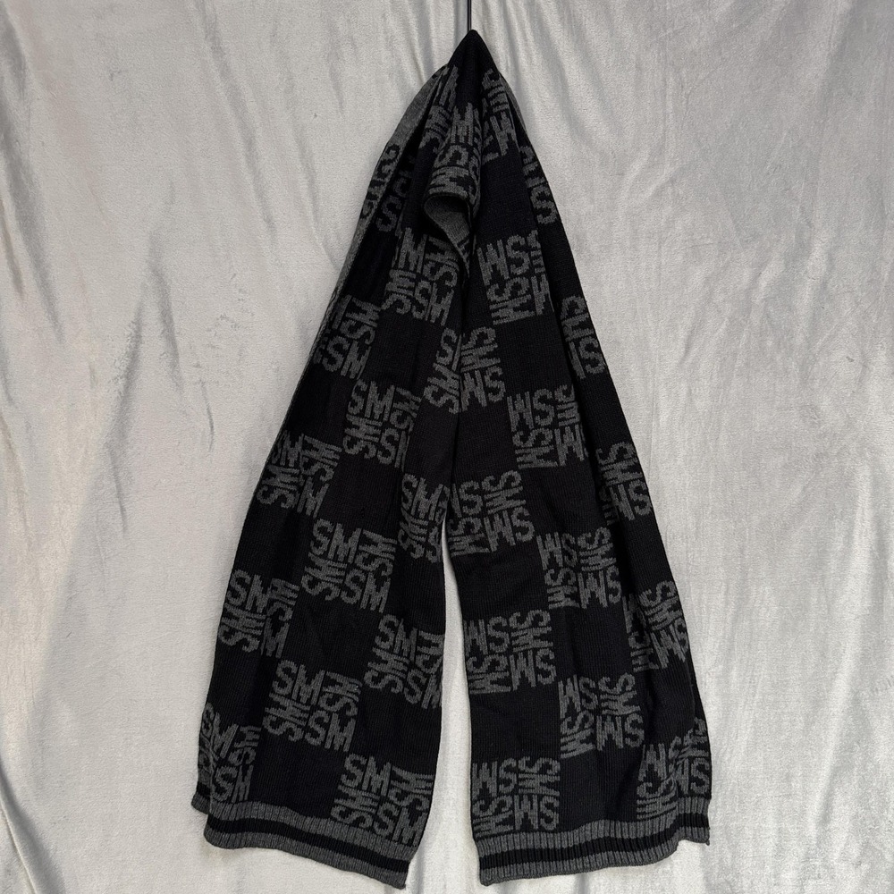 Steve Madden Scarf OSFM Black Gray Reversible Logo Knit Acrylic Unisex